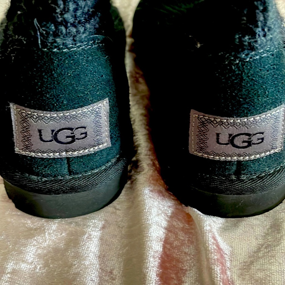 Size 7 Tall Sweater Ugg Boots